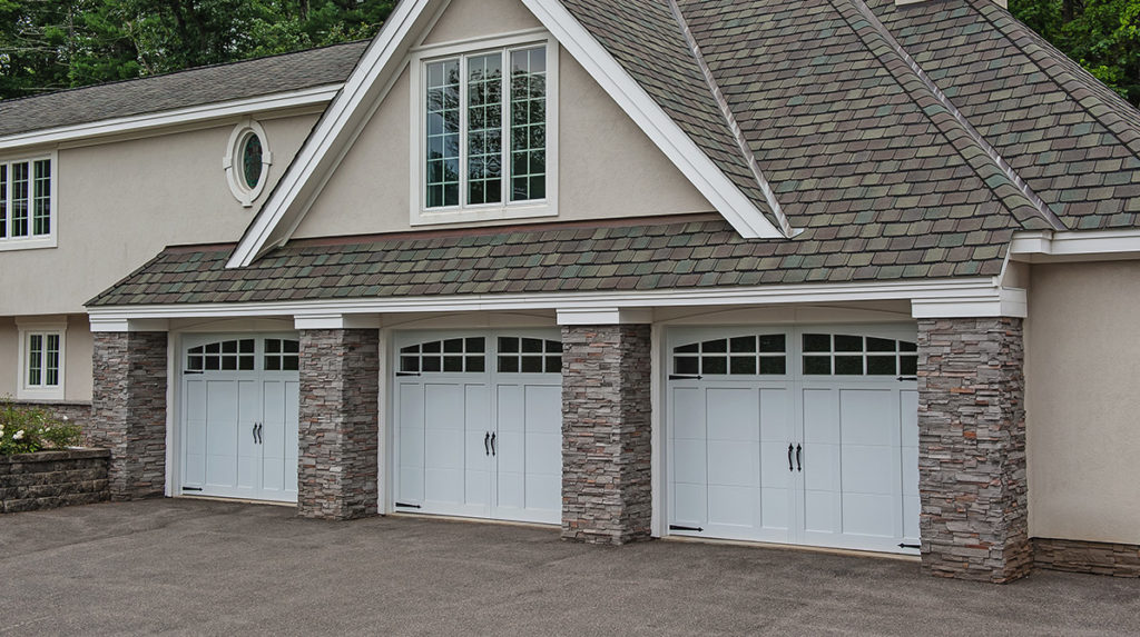 Sun City Garage Doors Pros Garage door repair, service and installation